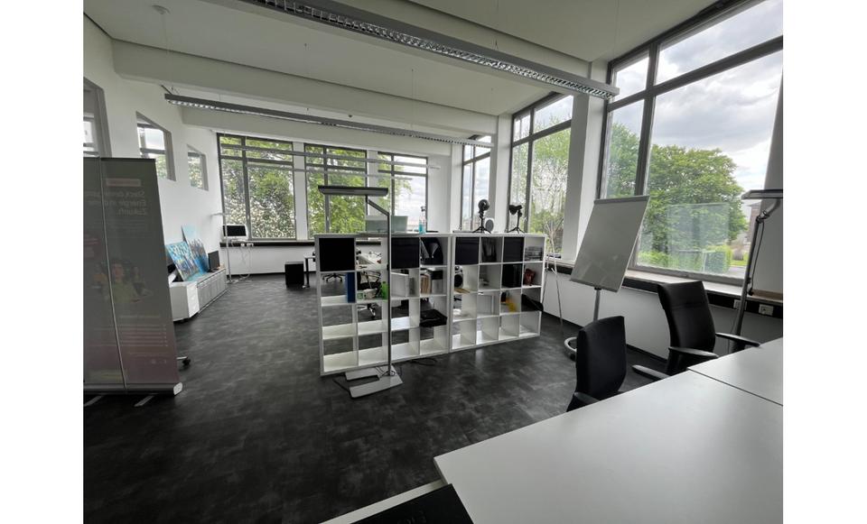 Gewerbeobjekt Mönchengladbach Süd - 180&euro; | Angebot:26105135