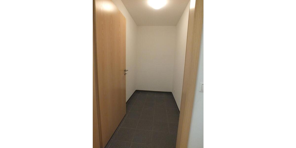 Etagenwohnung Schweich - 2 Zimmer, 65 m&sup2;, 650&euro; | Angebot:26039890