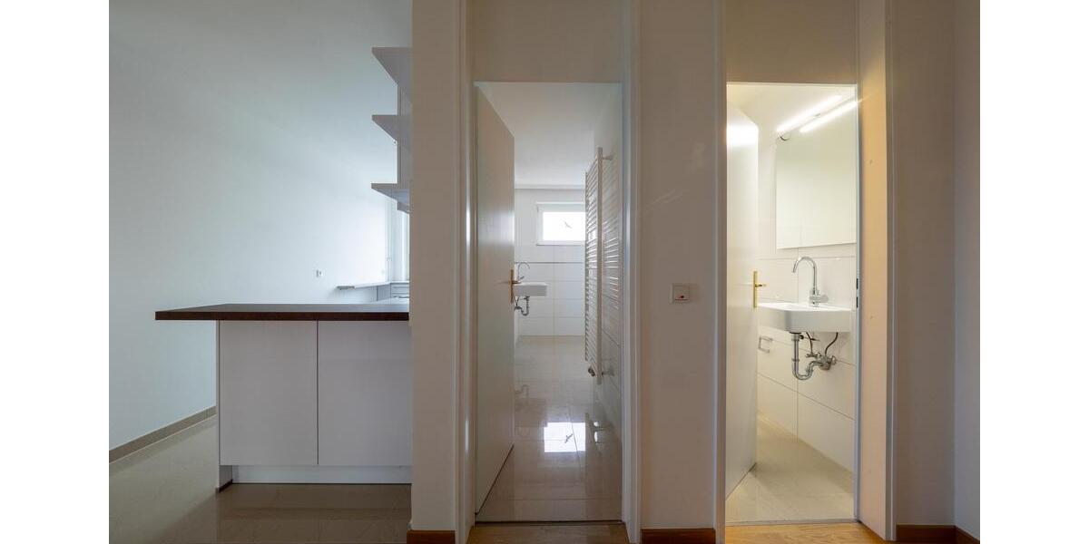 Etagenwohnung Bad Homburg vor der Höhe Gonzenheim - 4 Zimmer, 106 m&sup2;, 1.600&euro; | Angebot:26006745