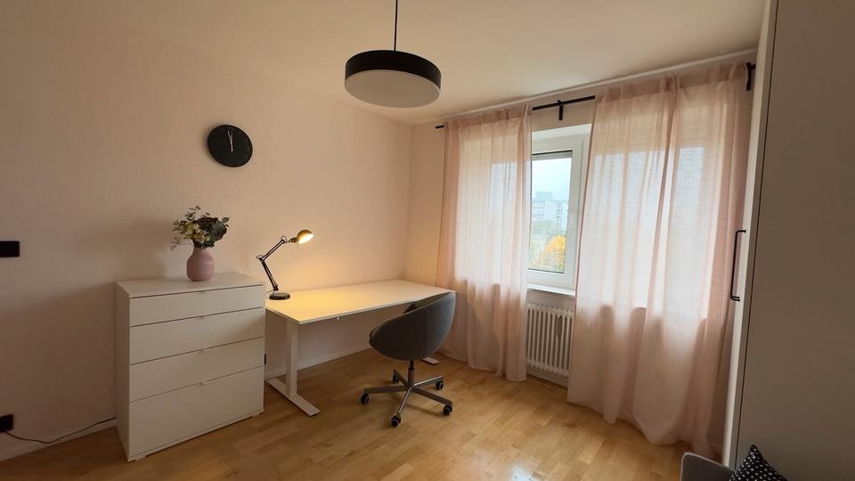 Wohnen auf Zeit Planegg - 1 Zimmer, 72 m&sup2;, 790&euro; | Angebot:26647971