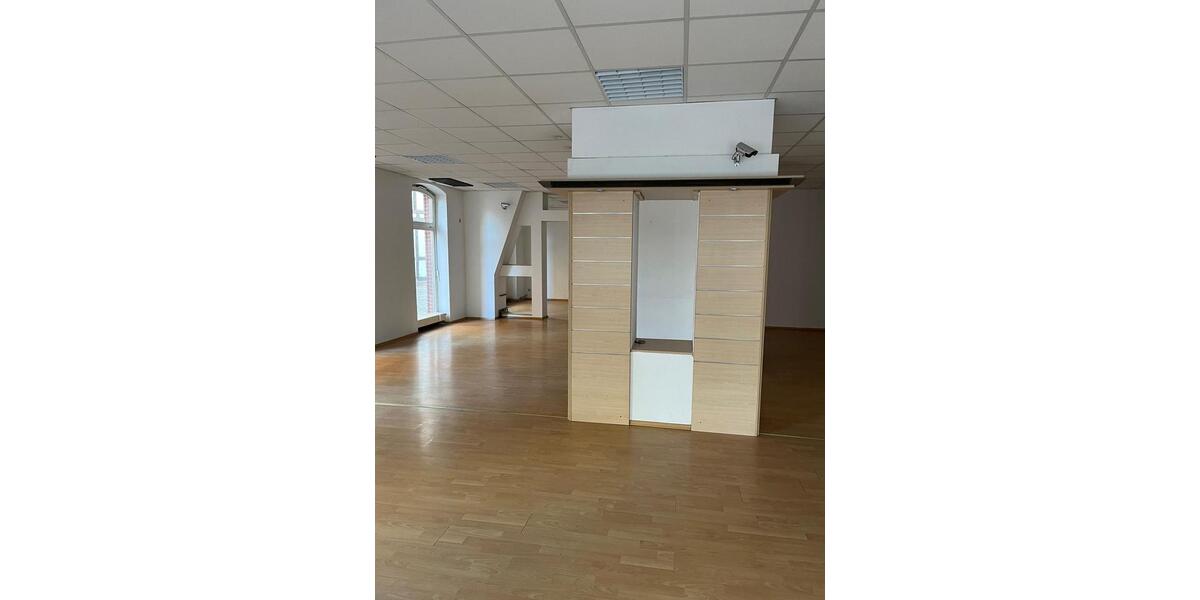 Etagenwohnung Holzminden - 3 Zimmer, 76 m&sup2;, 680&euro; | Angebot:25378937