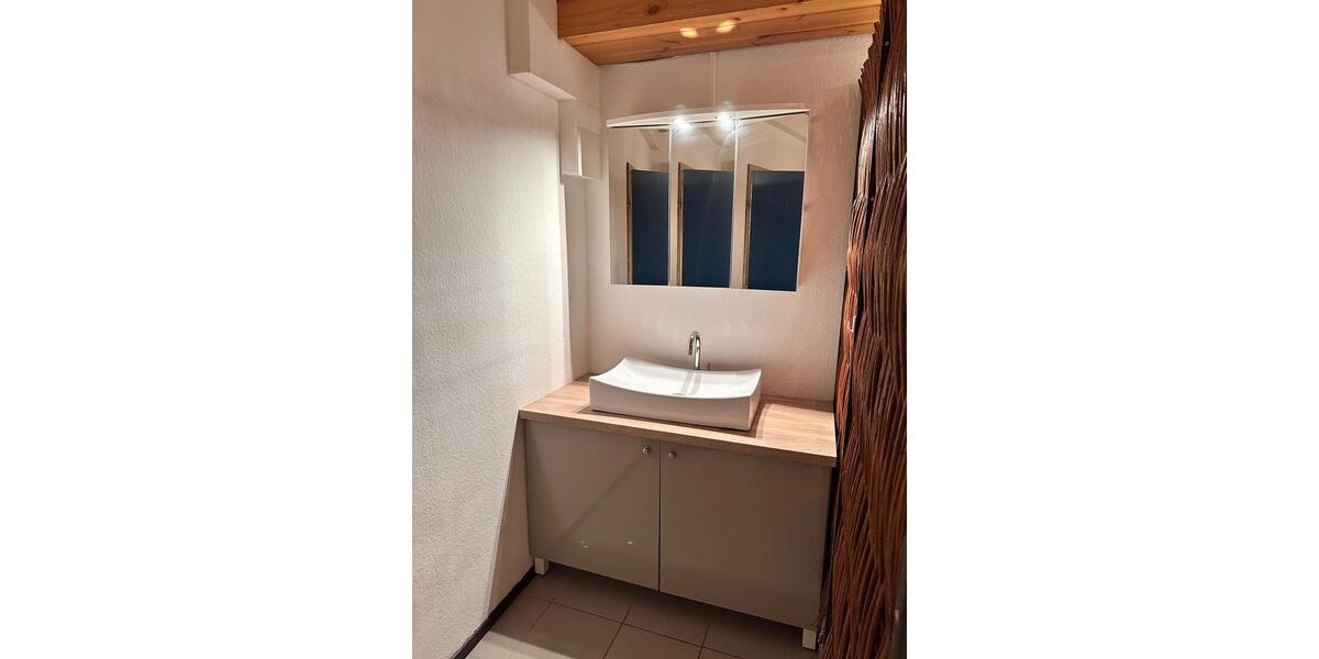 Etagenwohnung Roth - 2 Zimmer, 54 m&sup2;, 650&euro; | Angebot:26698903