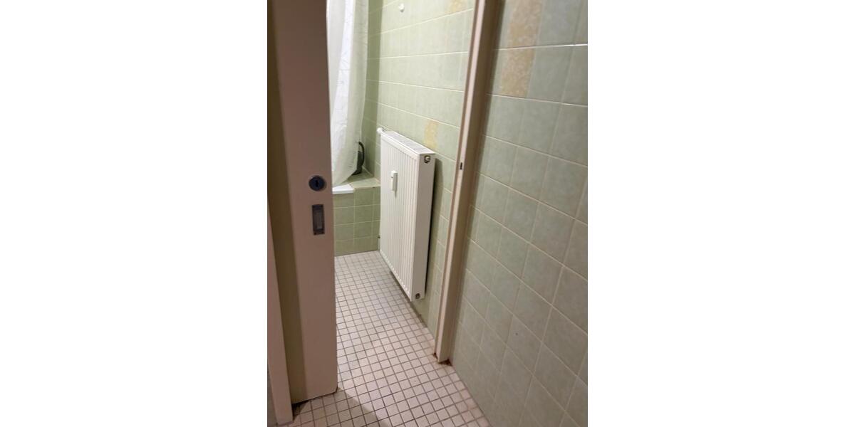 Etagenwohnung Mannheim Käfertal - 3 Zimmer, 85 m&sup2;, 500&euro; | Angebot:26378629