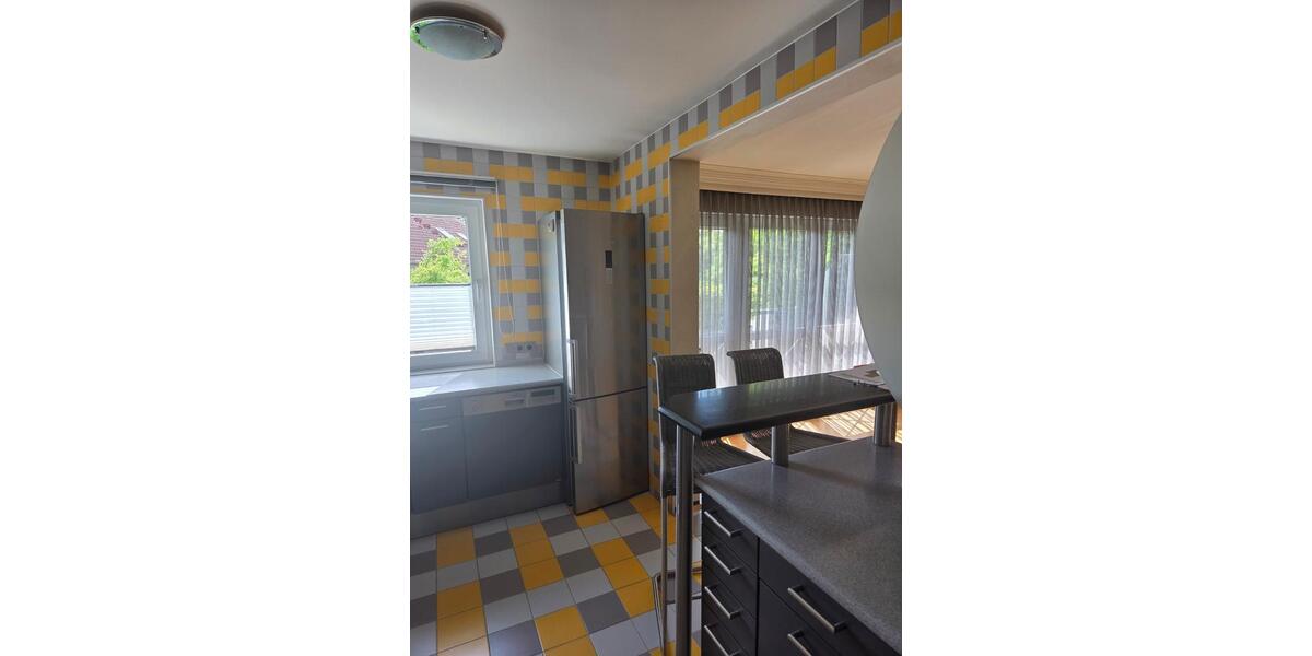 Etagenwohnung Nürnberg Gebersdorf - 4 Zimmer, 105 m&sup2;, 1.350&euro; | Angebot:26706108