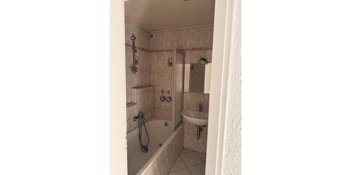 Etagenwohnung Blumberg - 3.5 Zimmer, 86 m&sup2;, 650&euro; | Angebot:26612909