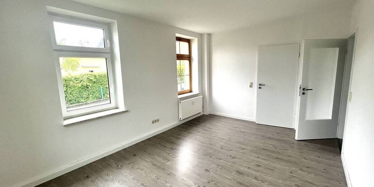 Etagenwohnung Limbach-Oberfrohna Kändler - 2 Zimmer, 48 m&sup2;, 312&euro; | Angebot:26752443