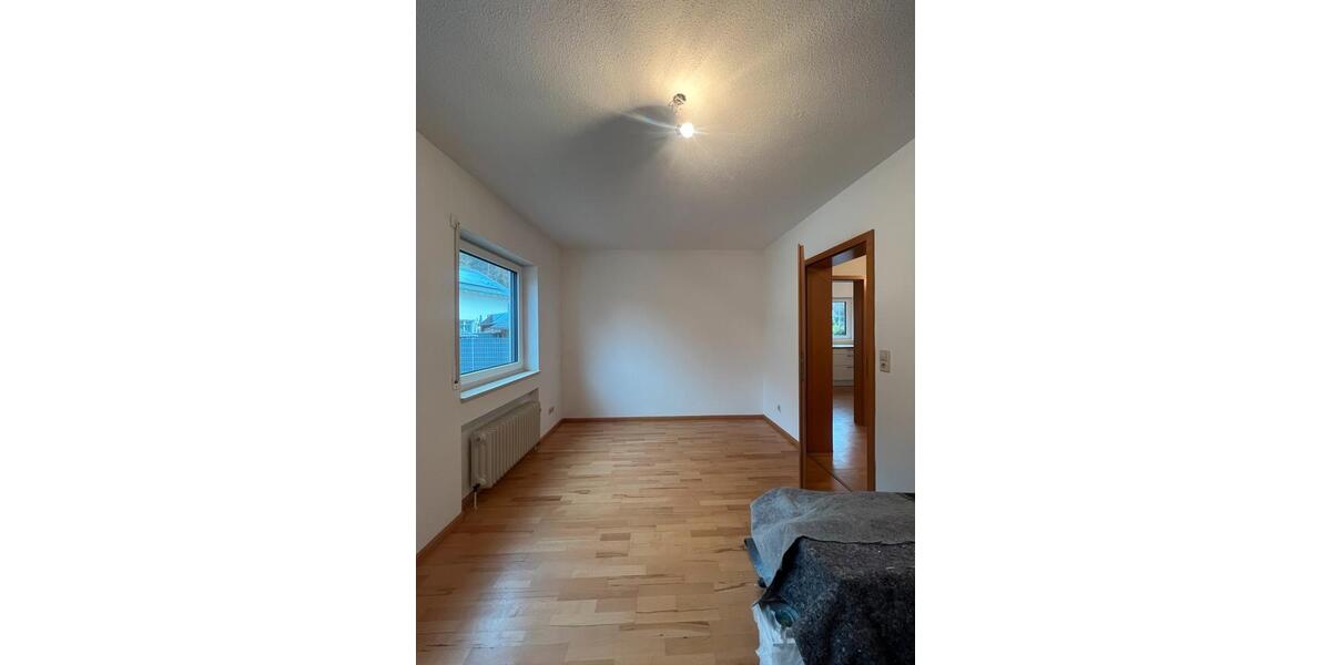 Hochparterre Gengenbach - 3.5 Zimmer, 95 m&sup2;, 1.100&euro; | Angebot:25160965