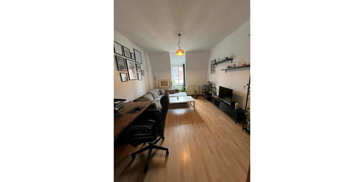 Dachgeschoßwohnung Halle (Saale) - 2 Zimmer, 64 m&sup2;, 570&euro; | Angebot:26671077