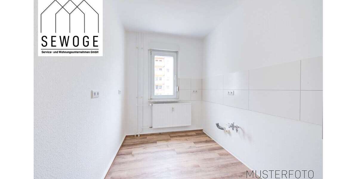 Etagenwohnung Schwarzheide - 2 Zimmer, 49 m&sup2;, 315&euro; | Angebot:26638536