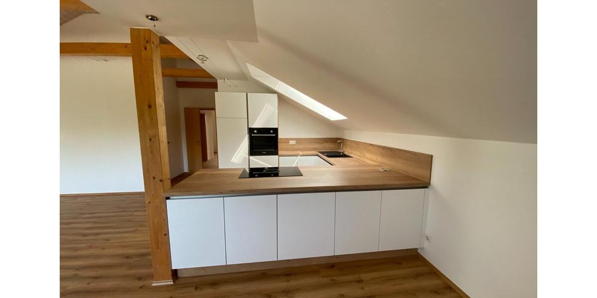 Dachgeschoßwohnung Vorbach - 2.5 Zimmer, 113 m&sup2;, 810&euro; | Angebot:24658415