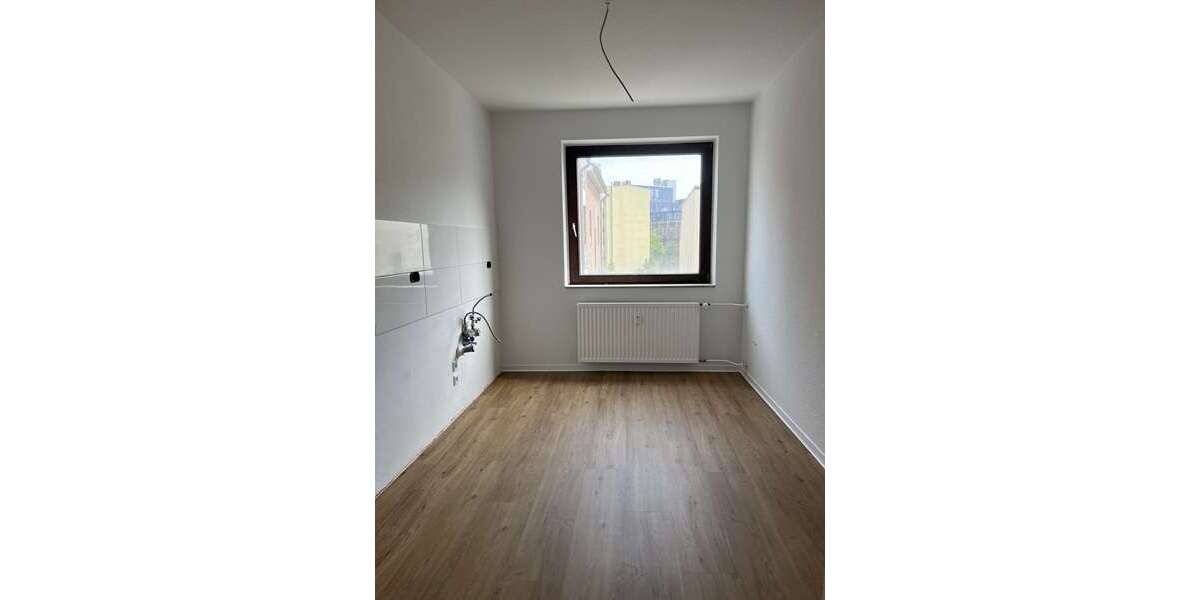 Etagenwohnung Bremerhaven Mitte - 3 Zimmer, 80 m&sup2;, 645&euro; | Angebot:27055316