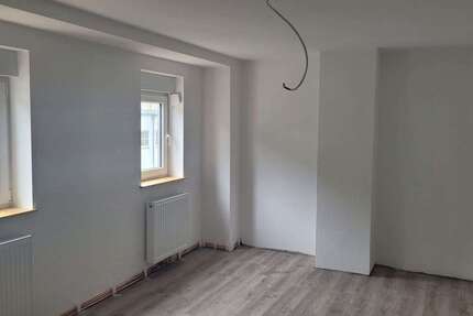 Wohnung Idar-Oberstein Oberstein - 3 Zimmer, 65 m&sup2;, 500&euro; | Angebot:26655639