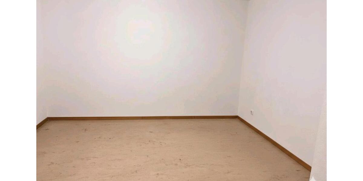 Erdgeschoßwohnung Niederaula - 4 Zimmer, 83 m&sup2;, 650&euro; | Angebot:25613816