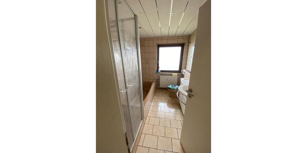 Etagenwohnung Fulda - 5 Zimmer, 115 m&sup2;, 490&euro; | Angebot:26578834