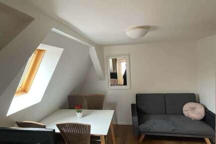 Zimmer Stuttgart Stuttgart-Mitte - 1 Zimmer, 1.290&euro; | Angebot:27100057