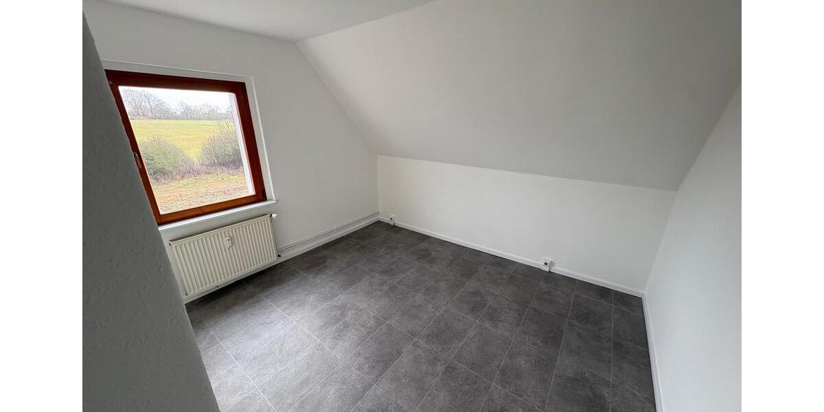 Dachgeschoßwohnung Klütz - 3 Zimmer, 66 m&sup2;, 450&euro; | Angebot:25748534