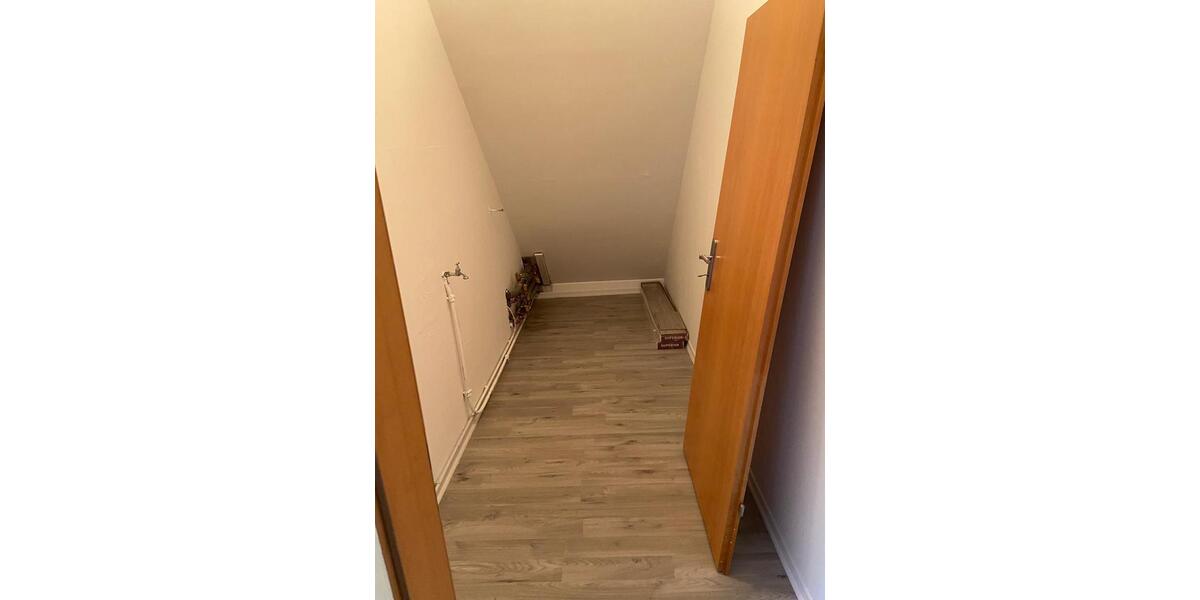 Dachgeschoßwohnung Steyerberg - 3.5 Zimmer, 95 m&sup2;, 750&euro; | Angebot:26289865