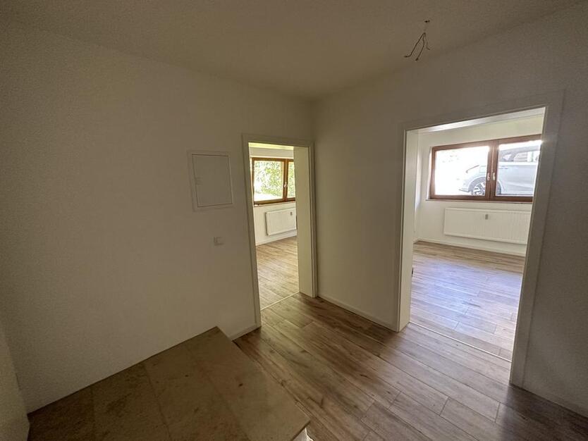 Schöne 2 Zimmer Wohnung in Germersheim zu vermieten (67)