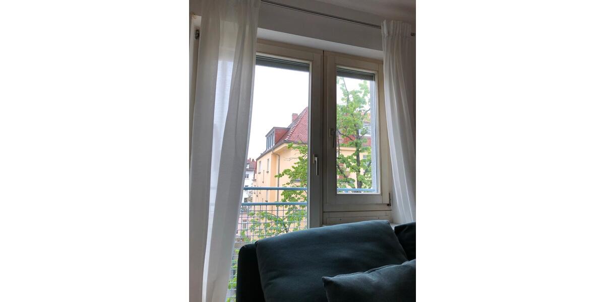 Möblierte 1-Zimmer-Wohnung warm mit EBK inkl TG-Platz, DSL, Strom 1 zimmer