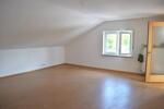 Dachgeschoßwohnung Deggendorf - 3.5 Zimmer, 800&euro; | Angebot:23243892