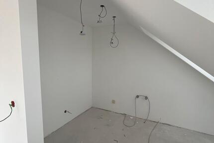 Wohnung Sankt Augustin - 3 Zimmer, 70 m&sup2;, 1.200&euro; | Angebot:26563180