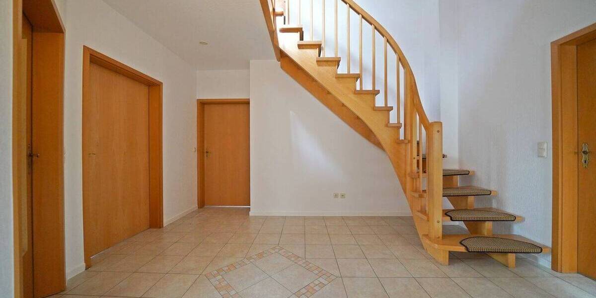 Einfamilienhaus Wiesmoor - 3 Zimmer, 126 m&sup2;, 1.190&euro; | Angebot:26778461