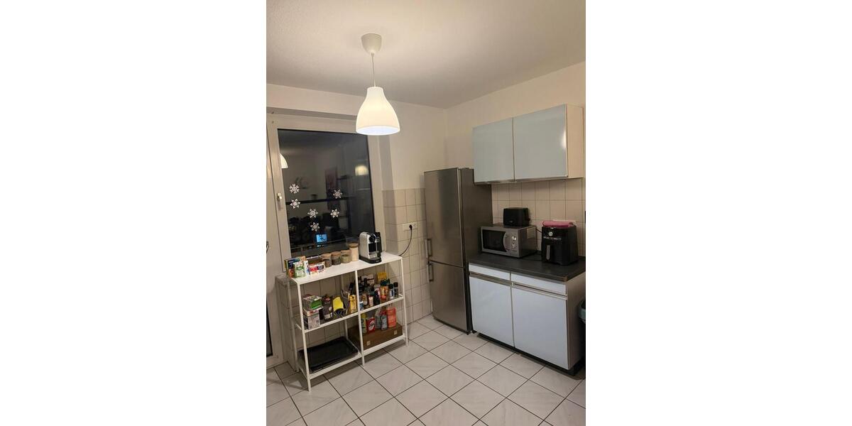 Wohnen auf Zeit Düsseldorf Stadtbezirk 3 - 1 Zimmer, 70 m&sup2;, 740&euro; | Angebot:26388421