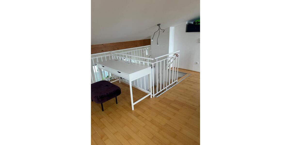 Etagenwohnung Bad Tölz - 2 Zimmer, 100 m&sup2;, 2.000&euro; | Angebot:26582338