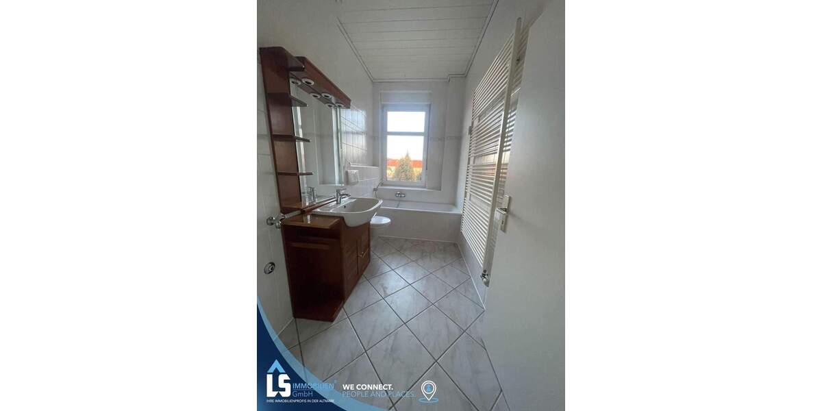 Etagenwohnung Tangerhütte - 2 Zimmer, 48 m&sup2;, 300&euro; | Angebot:25775387