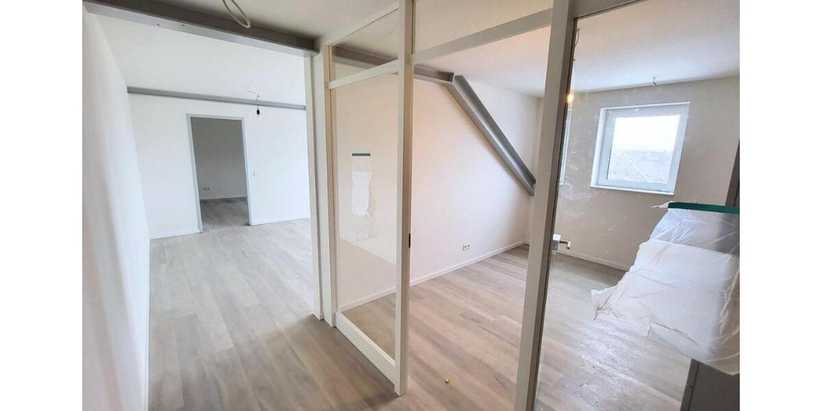 Dachgeschoßwohnung Steinheim - 2 Zimmer, 70 m&sup2;, 695&euro; | Angebot:25900425