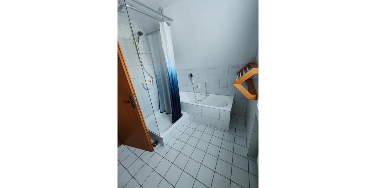 Etagenwohnung Ennigerloh - 3.5 Zimmer, 95 m&sup2;, 830&euro; | Angebot:24715312