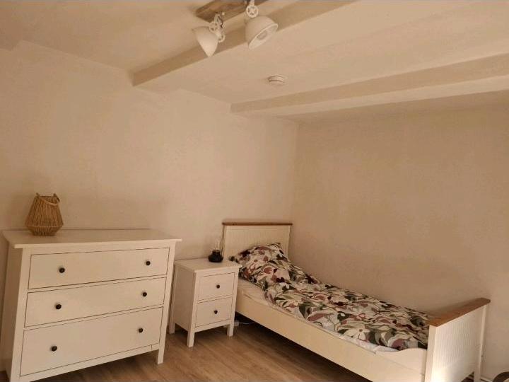 Wohnen auf Zeit Königslutter am Elm - 1 Zimmer, 15 m&sup2;, 350&euro; | Angebot:25999037
