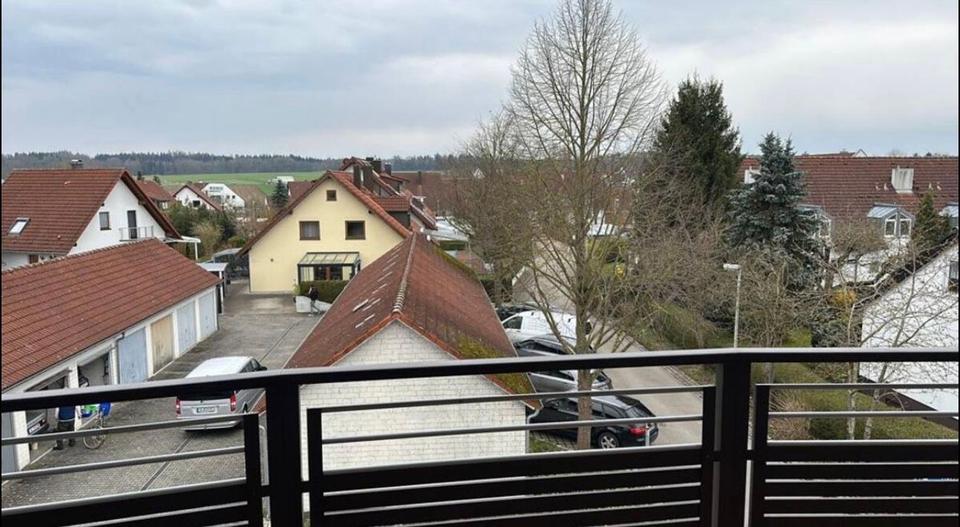 Dachgeschoßwohnung Ulm Donautal - 2 Zimmer, 63 m&sup2;, 999&euro; | Angebot:26251871