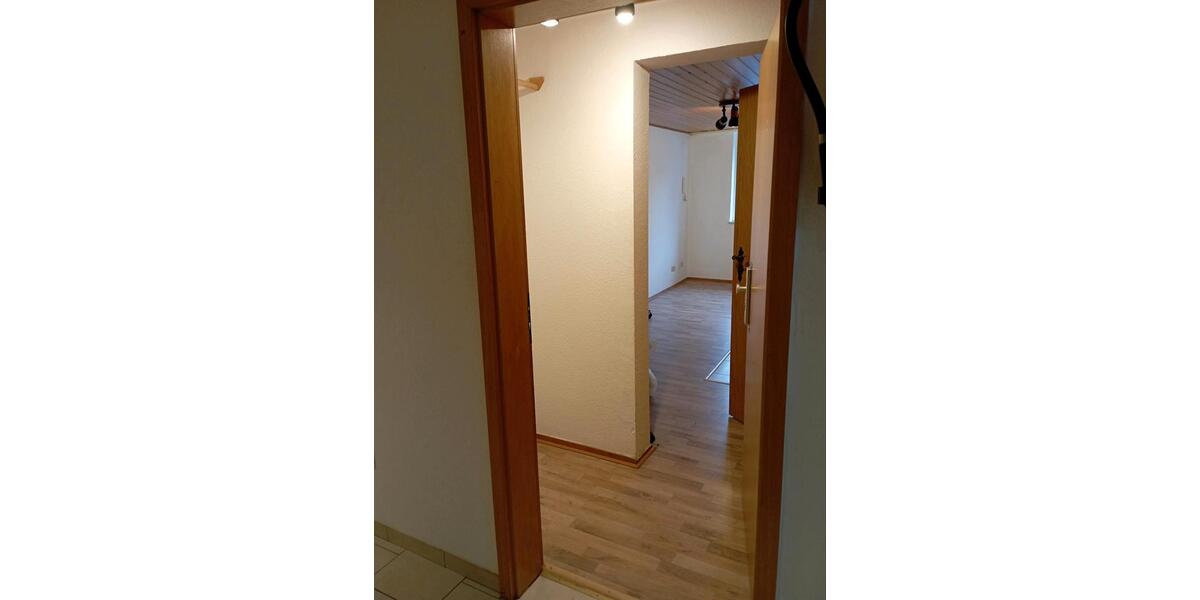 Dachgeschoßwohnung Uetze - 1.5 Zimmer, 280&euro; | Angebot:22989188