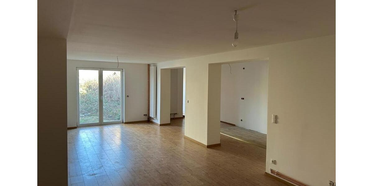 Terrassenwohnung Oschersleben (Bode) - 3 Zimmer, 105 m&sup2;, 1.090&euro; | Angebot:26544754