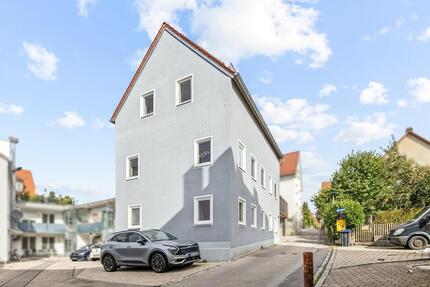Moderne Maisonettewohnung mit großer Dachterrasse und zwei Bädern im Herzen von Mering zimmer