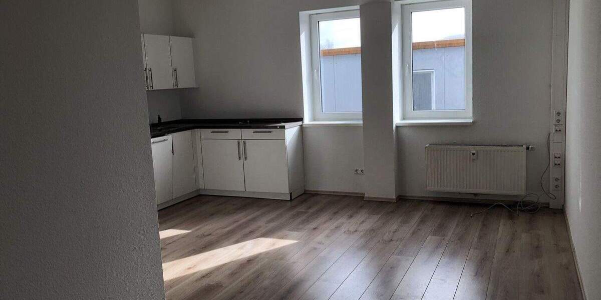 Gewerbeobjekt Seevetal Beckedorf - 3 Zimmer, 122 m&sup2;, 1.220&euro; | Angebot:25690630