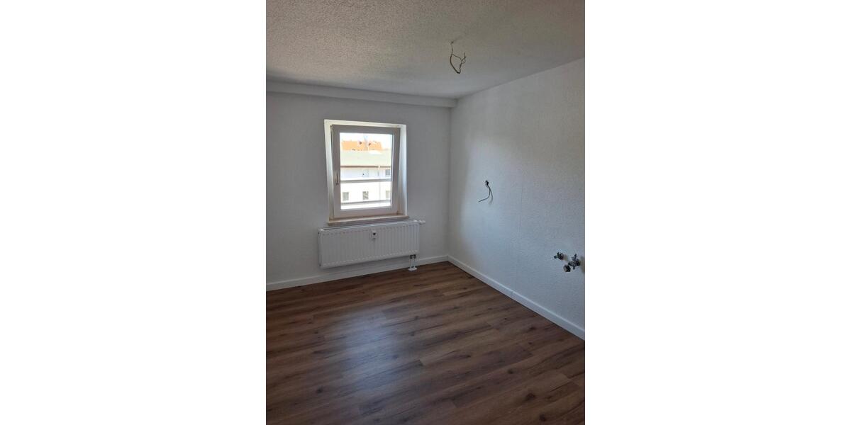 Etagenwohnung Köthen (Anhalt) - 1 Zimmer, 29 m&sup2;, 195&euro; | Angebot:26097933