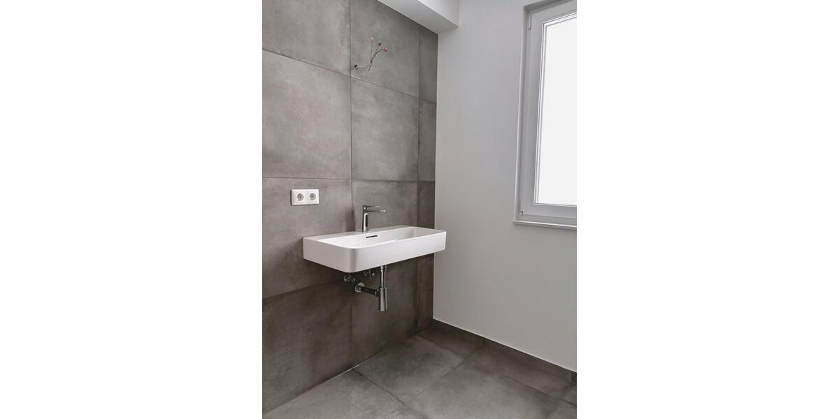 Erdgeschoßwohnung Lüneburg Goseburg-Zeltberg - 2 Zimmer, 82 m&sup2;, 1.550&euro; | Angebot:26504136