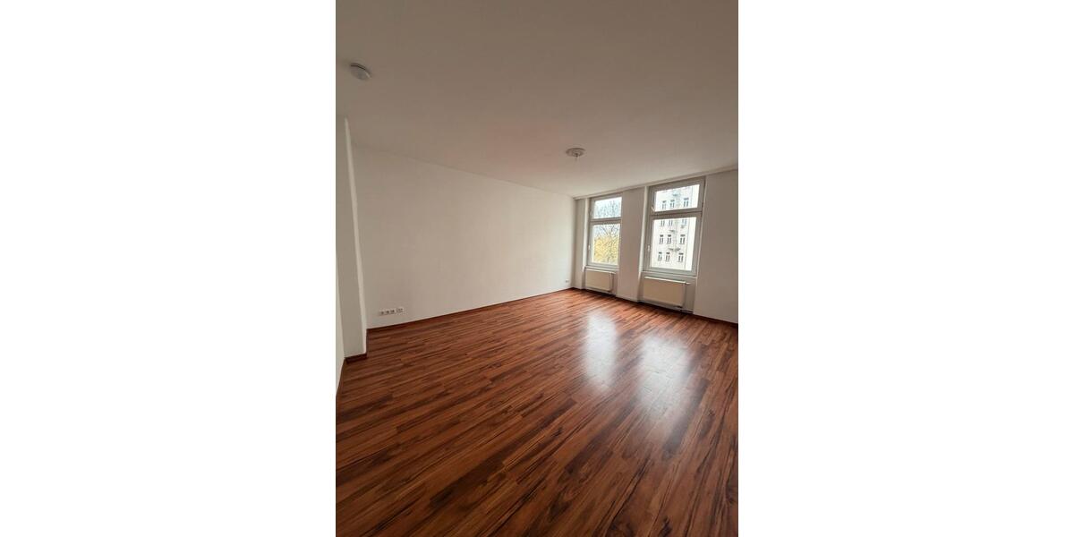 Etagenwohnung Magdeburg Leipziger Straße - 3 Zimmer, 97 m&sup2;, 600&euro; | Angebot:25960419