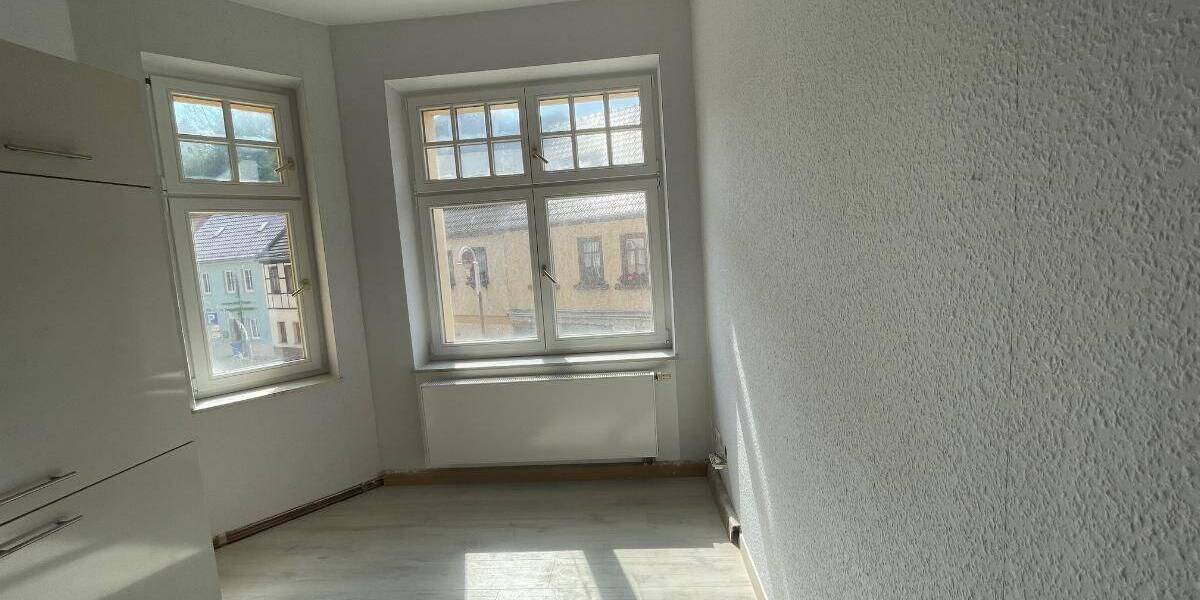 Etagenwohnung Stadtroda Hainbücht - 2 Zimmer, 49 m&sup2;, 416&euro; | Angebot:26841577