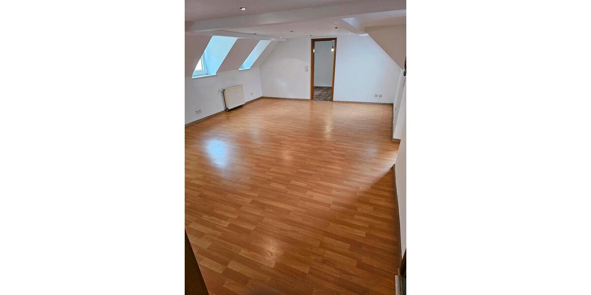 Etagenwohnung Worms - 3 Zimmer, 80 m&sup2;, 790&euro; | Angebot:25017505