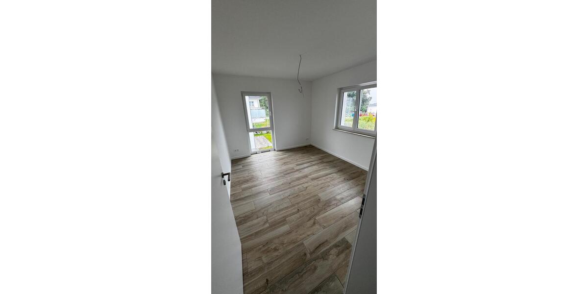 Sofort verfügbar: 5 Raum Wohnung mit Garten im Neubau 5 zimmer