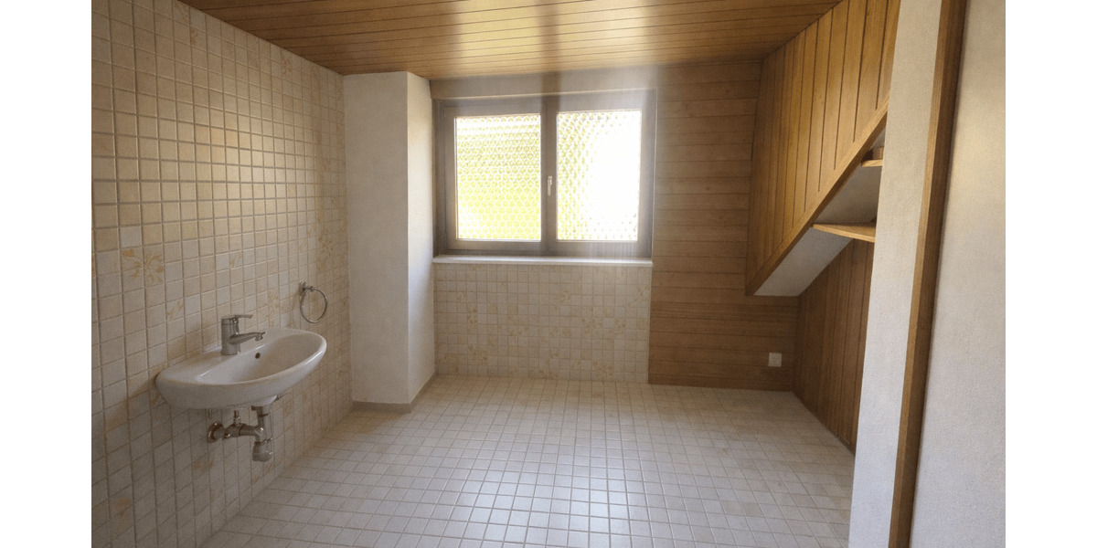 Etagenwohnung Pforzheim Brötzingen - 6 Zimmer, 130 m&sup2;, 1.600&euro; | Angebot:26659502