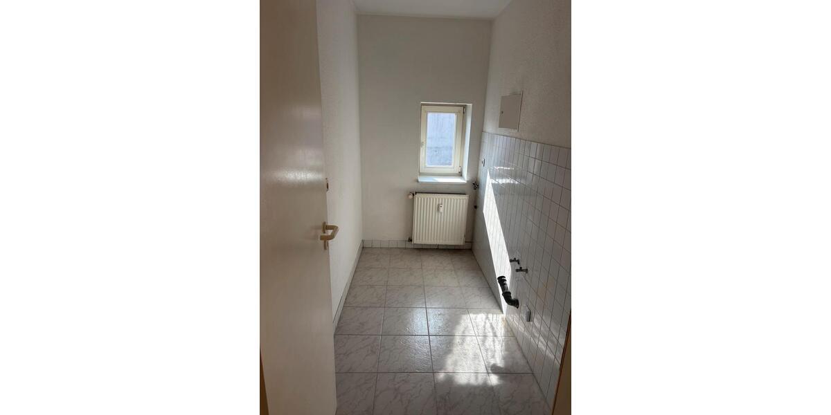 Etagenwohnung Teterow - 2 Zimmer, 43 m&sup2;, 425&euro; | Angebot:25539798
