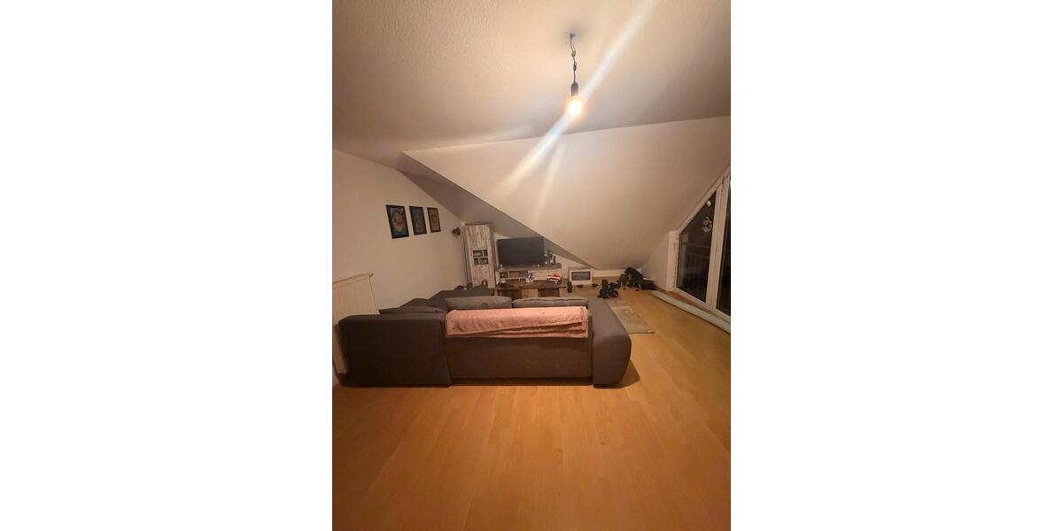 Dachgeschoßwohnung Birlenbach - 1 Zimmer, 40 m&sup2;, 635&euro; | Angebot:25903290