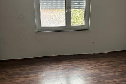 Wohnung Sontra - 3 Zimmer, 67 m&sup2;, 600&euro; | Angebot:24384727