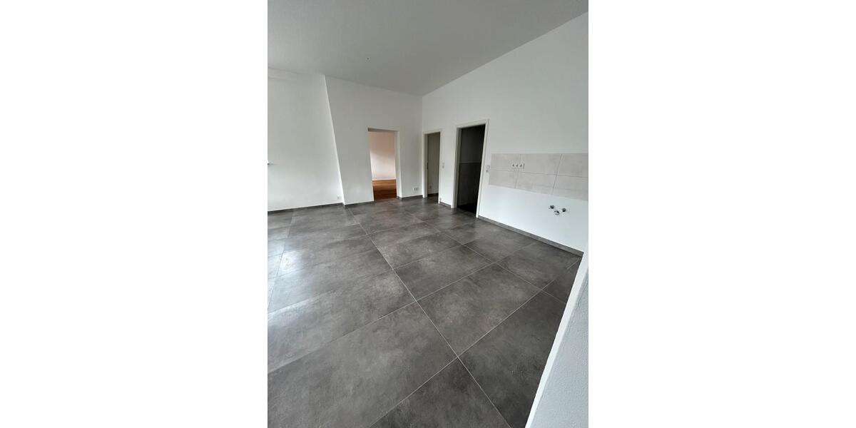 Hochparterre Trier Feyen-Weismark - 3 Zimmer, 102 m&sup2;, 1.150&euro; | Angebot:26114613