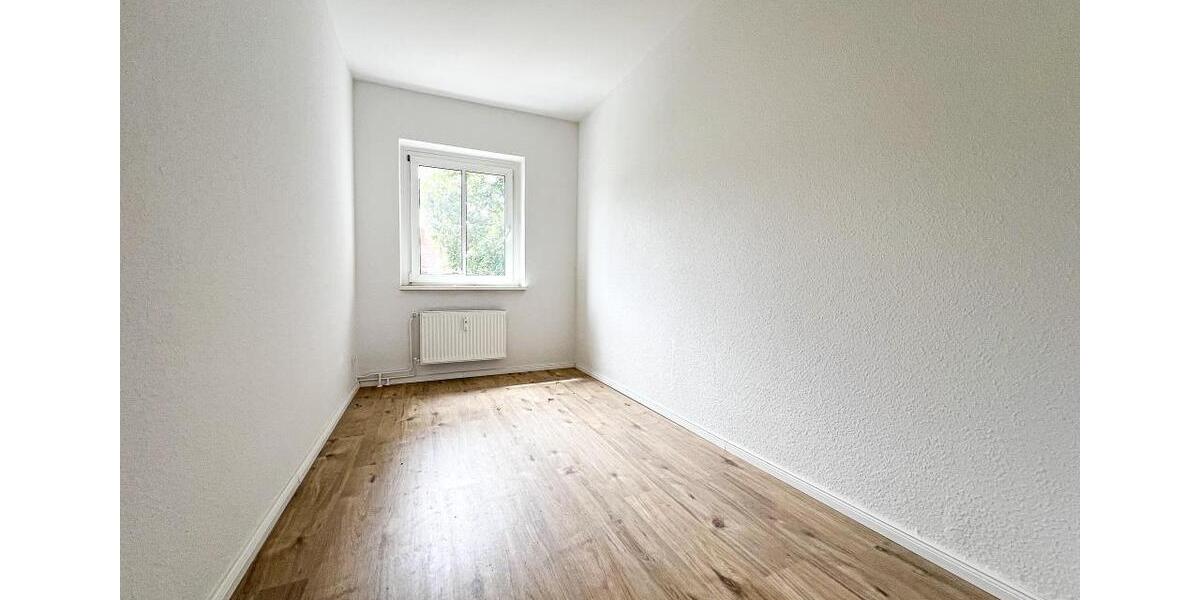 Erdgeschoßwohnung Eisenach - 2.5 Zimmer, 44 m&sup2;, 349&euro; | Angebot:26554031