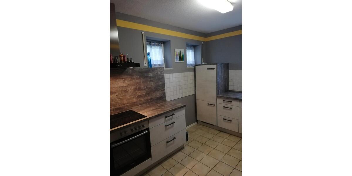 Etagenwohnung Eggenfelden - 3 Zimmer, 80 m&sup2;, 660&euro; | Angebot:26461569